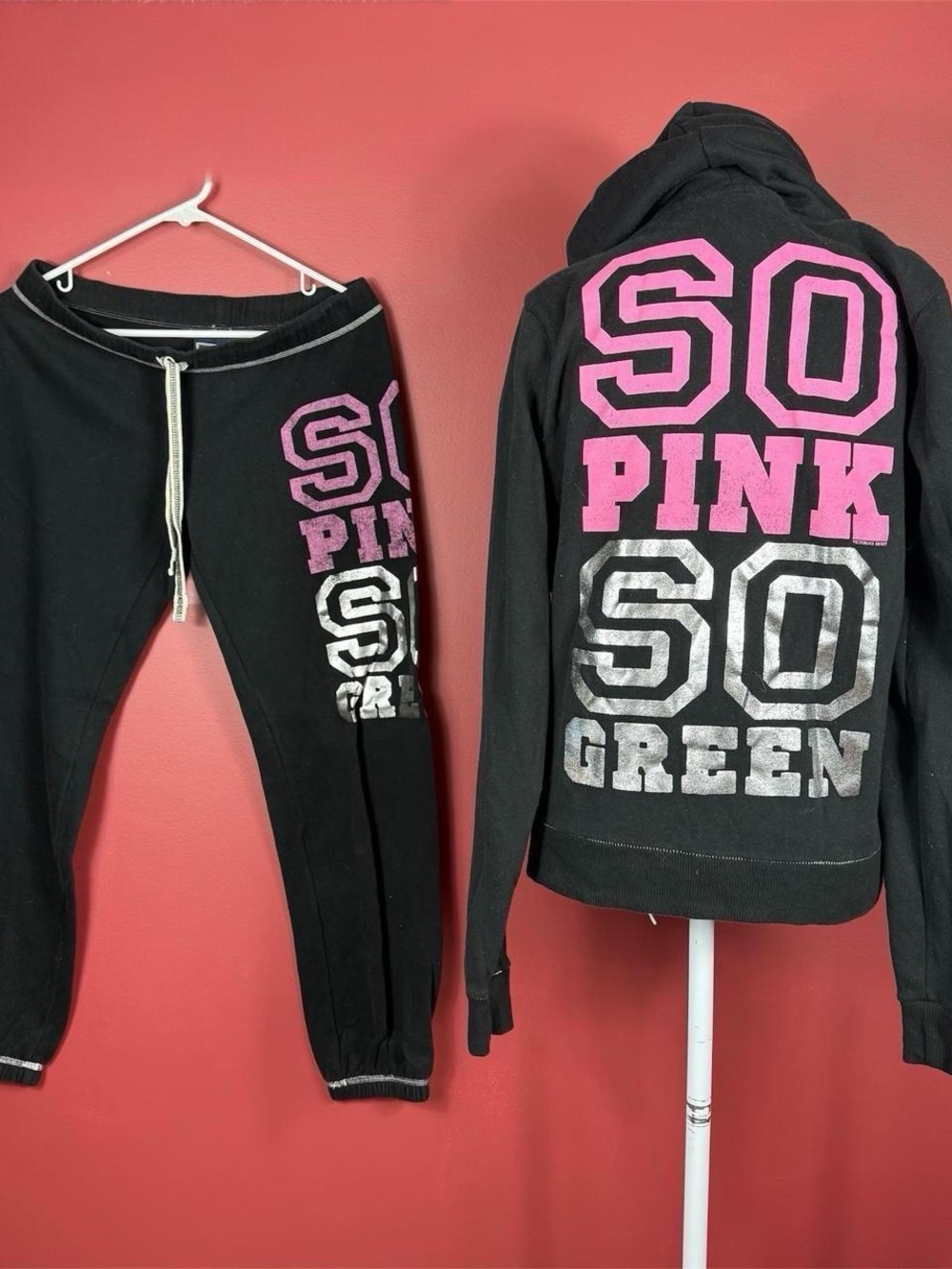 y2k vs pink sweatsuit set